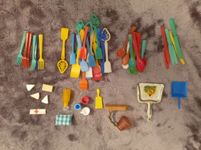 Konvolut Puppenstuben Zubehör Utensilien DDR vintage