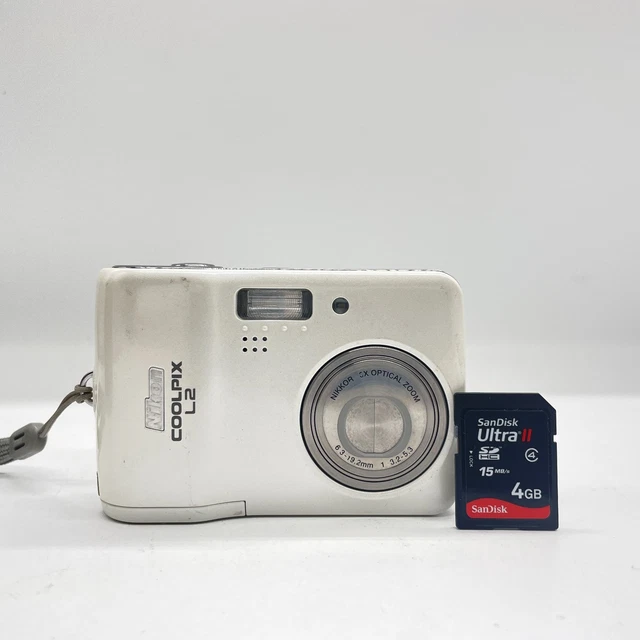 NIKON COOLPIX L2 White – Tested – SD Card Included – Compact
