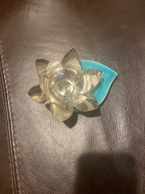 *Silver 4 piece Lotus Flower candle holder with green leaf