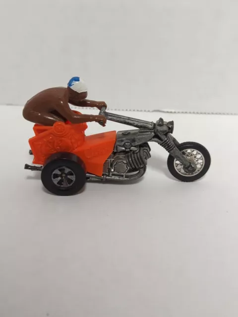 Hot Wheels 1972 Rrrumblers, Choppin Chariot, Orange