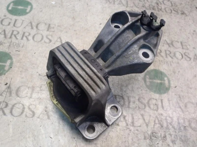 Silentbloc De Bras De Suspension LEMFÖRDER Pour Renault Mégane III, Scénic III - Avant, Inférieur