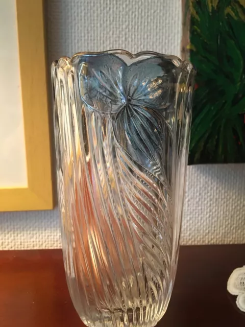 schöne Bleikristall Vase, Anna Hütte, handarbeit mit blauem Überfang.
