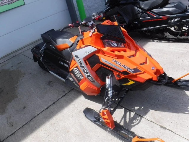 2017 Polaris® 800 Switchback® PRO-S 137 1.25" RipSaw II    ORANGE