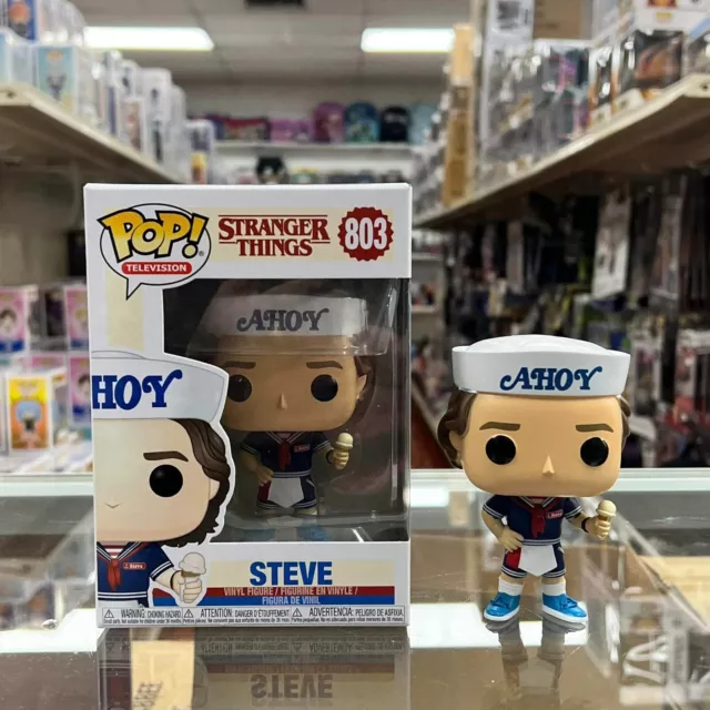 Funko Pop! Television: Stranger Things - Steve with Hat & Ice Cream with case