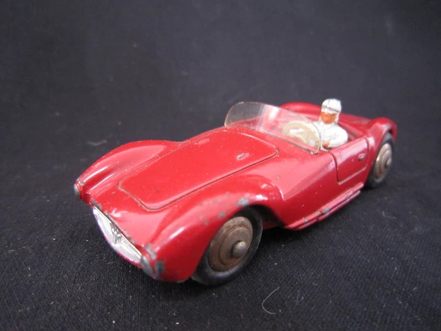 Dinky Toys 22A Maserati 2000 Sport – Miniature 1/43 Rouge, Boîte, Made In France