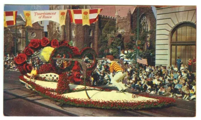 Pasadena CA Tournament of Roses Parade Odd Fellows & Rebekahs Float Postcard