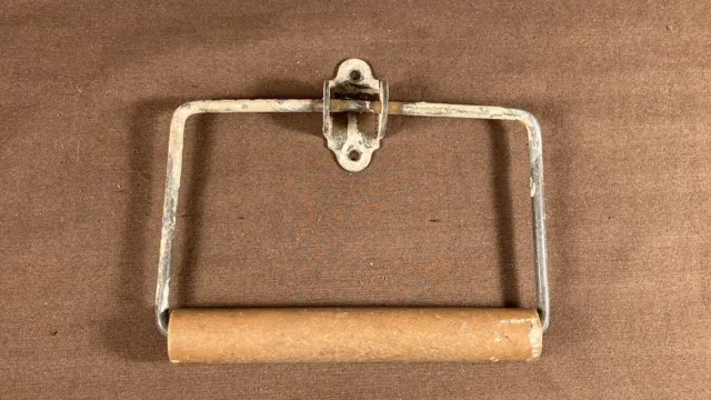 Vintage / Antique Original Toilet Paper Holder Roller Bathroom Accessory