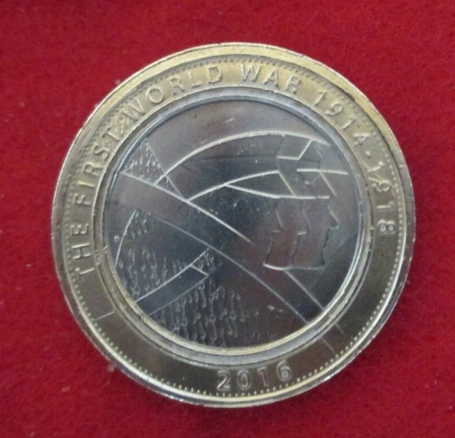 2016 Two Pound Coin : The First World War : The Army : Vgc Circulated 
