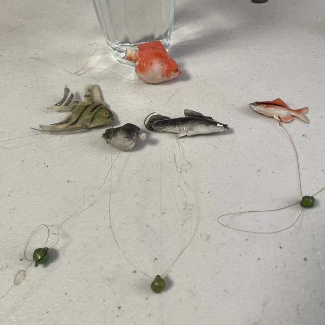 Old Aquarium Fish Tank Artificial Fake Floating Fish Pet Decor Toy Vintage