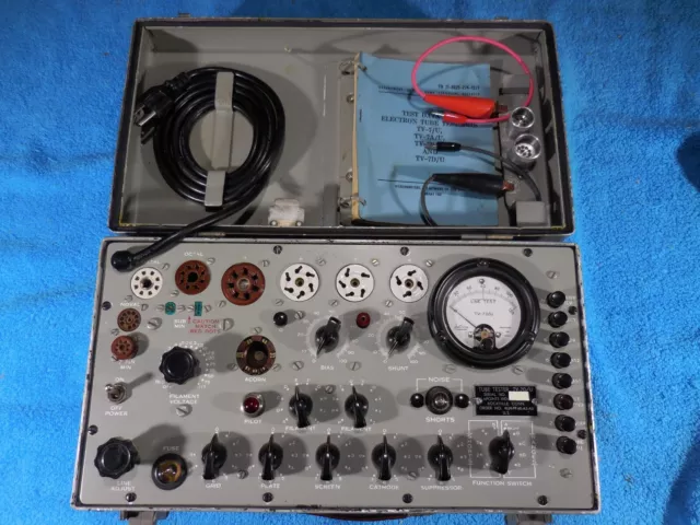Vintage TV-7/D/U Military Tube Tester  MFG.  Lapoint Industries WORKS GREAT!