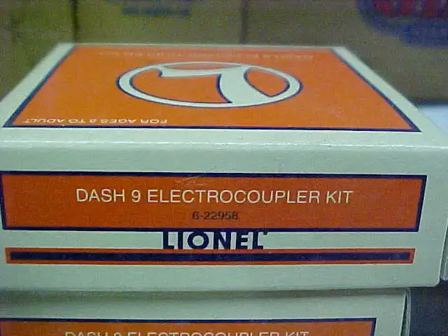 Lionel,,,,# 22958----Dash-9 Electro Coupler Kit
