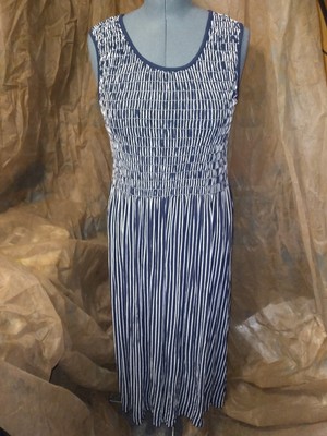 Max Studio Dress XL Navy White Vertical Stripe