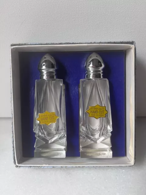 Old stock Fine Quality Cut Glass Salt Pepper Shaker Pair Set Made In Japan