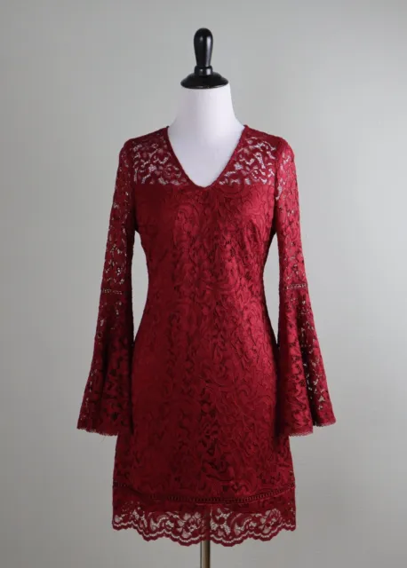 WHITE HOUSE BLACK MARKET $140 Red Lace Bell Sleeve Shift Dress Size 2 Petite