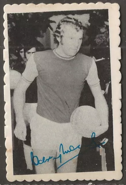 A&Bc-Football 1973 (Autographed Photos M32)-#32- West Ham - Bobby Moore