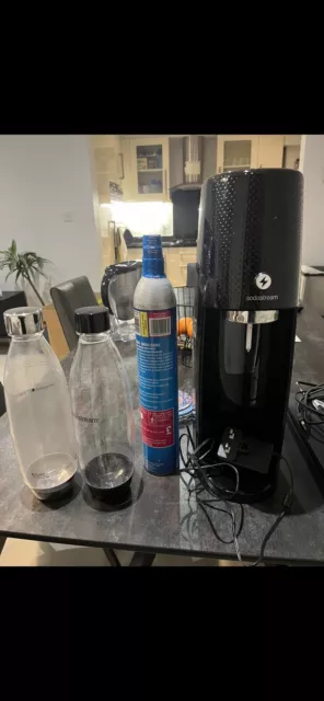 soda stream machine Cylinder and Bottles