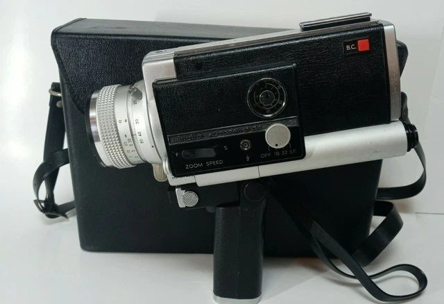 Vintage Minolta Autopak-8 D6 Super-8 Movie Camera ( No Power )