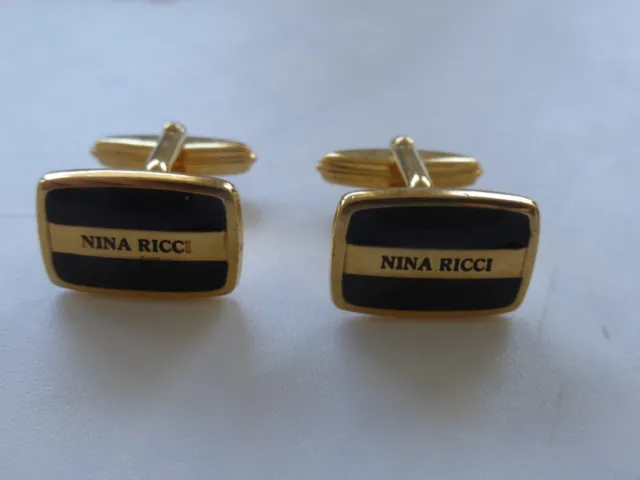 paire de boutons de manchettes Nina Ricci 9gr tbé