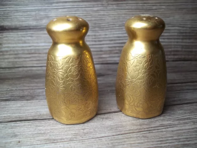 vintage Pickard co. floral design salt and pepper shakers gold   MCM        Z31