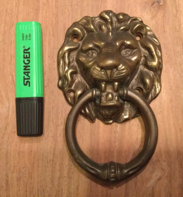 GRAND Ancien HEURTOIR DE PORTE A TÊTE DE LION Laiton Bronze EPAIS poignée 2