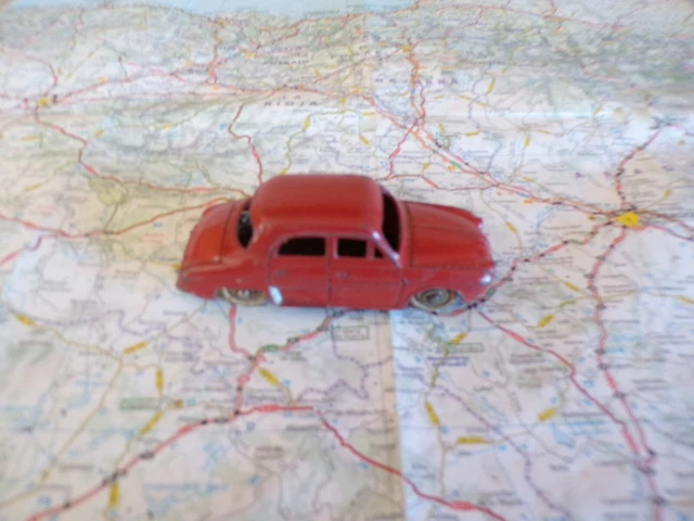 RENAULT Dauphine DINKY TOYS ATLAS REF. 24E + boite + livret + certificat NEUVE