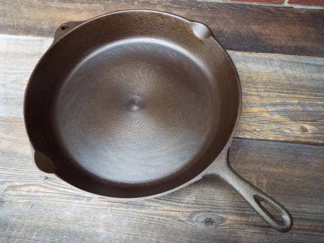 Vintage LODGE 3 Notch #14 Cast Iron Skillet 15 Inch Large Cook Ware  Unmarked