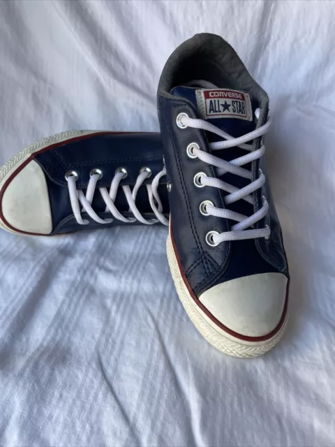 Converse Chuck Taylor All-Star LEATHERSneakers Blue Low Top  SIZE  4