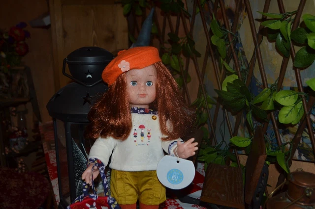 poupee emilie mode et travaux rouquine 2015 jamais servie elle est neuve