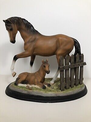 Large Beautiful Porcelain Horse/foal Statue ——————-