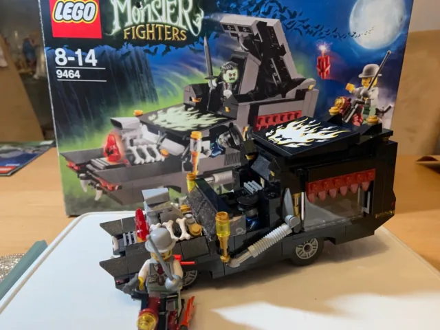 Lego Monster Fighters 9464 - The Vampyre Hearse with box and instructions