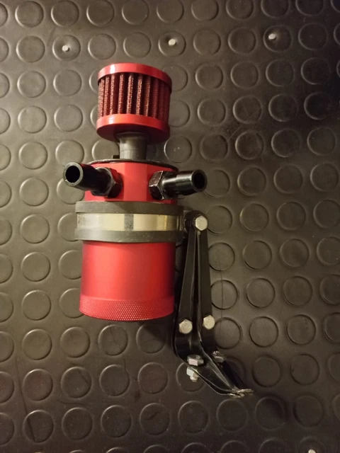 Decanter recupero vapori Olio Universale In Alluminio Colore Rosso Tuning Sport