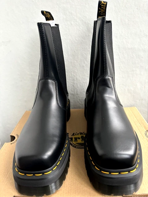 2976 quad chelsea boots black leather