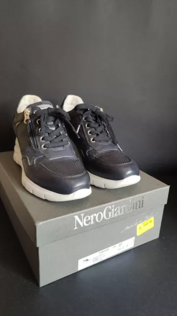 Nero Giardini sneakers in pelle con zeppa. Come Nuove. Con Scatola.