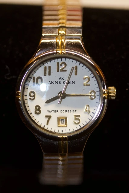 AK Anne Klein Water 100 Resist 10/1077A Two Tone Watch Stretch Band New Battery