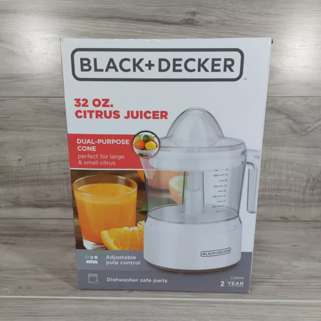 Black + Decker 32 oz. Citrus Juicer with Self-reversing Cone - CJ650W