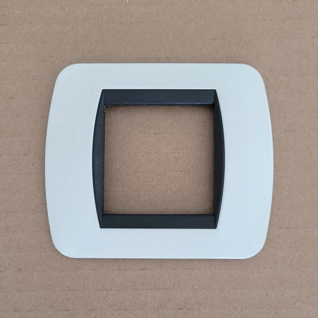 Plaque 2 modules Bticino Living Light Blanc Carré - 3,69