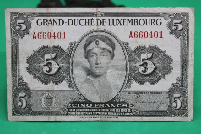 1944 Luxembourg 5 Francs A660401