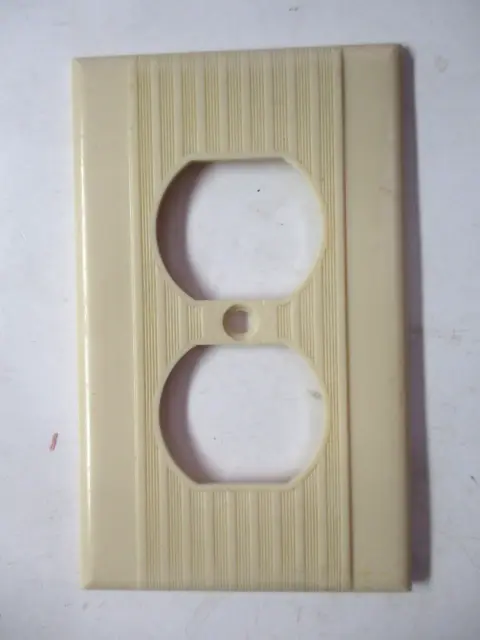 Reliance Dark Beige Bakelite Deco Ribbed 1950 Outlet Wall Box Plate Cover MCM