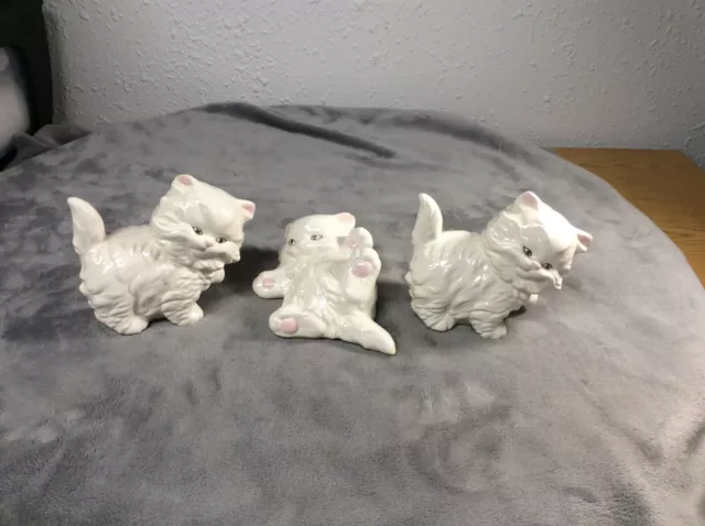 (3) Vintage Ceramic Cats Figurine White Persian Kitten Statue Playful