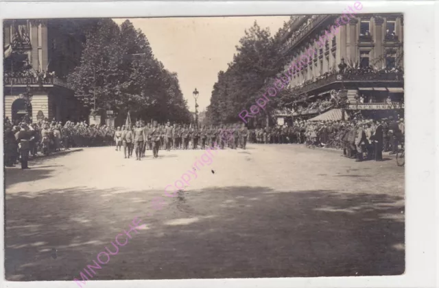 CPA MILITARIA Défilé fête de la Victoire juillet 1919  place de l Opéra  ca1919