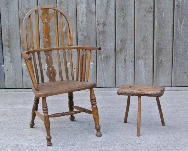 19th Century Yew and Ash Windsor Chair