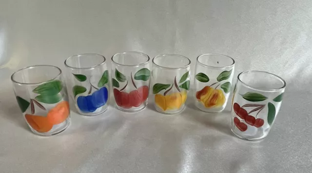 https://www.picclickimg.com/zCIAAOSw5e1lIzUB/Bartlett-Collins-Juice-Glasses-6-1940s-Hand-Painted.webp