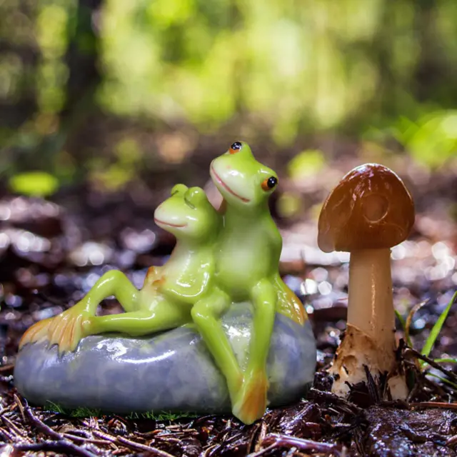 Figurine de couple de grenouille en résine ornement miniatures vives pour