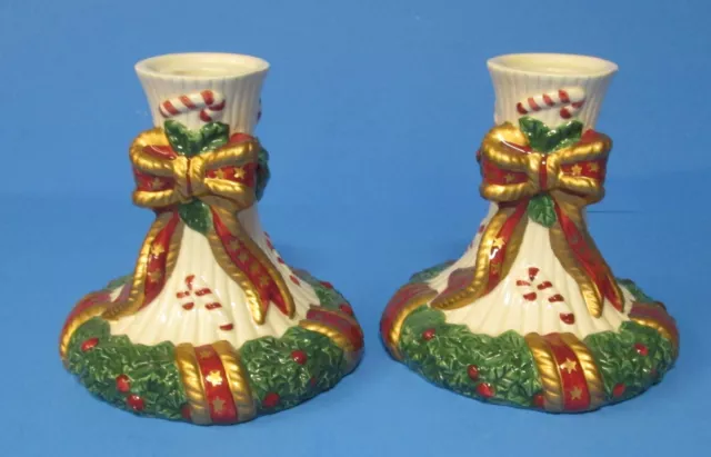 holiday Christmas Fitz & Floyd Santa w/ Wreath pattern candle holders *chip* rj