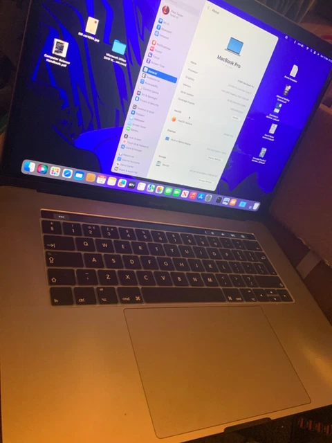 Apple MacBook Pro Touch Bar 15 A1990, 512GB, Intel Core i7, 2.6ghz 6core 16gb
