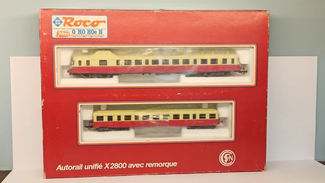 ROCO Rame 2 éléments RGP X2700 Rouge TEE SNCF / REF 43033.1 43033.2 / Neuf / HO - Modélisme