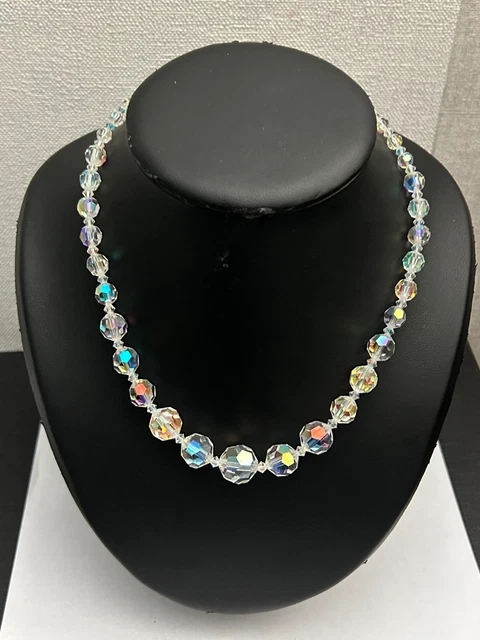 Collier De Perles Ancien En Cristal De Bohême - Tons Irisés Orange - Chute (sautoir) - Monture Laiton - Occasion Bel état