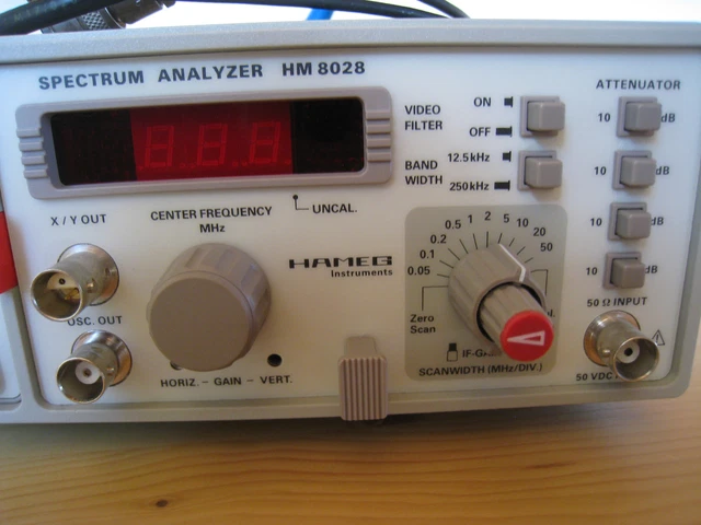 Hameg      Spectrum - Analyser HM8028 / HM8038 u. HM8001 3