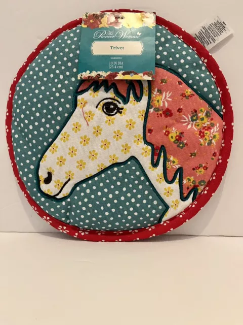 *NUEVO CON ETIQUETAS* Trivet cuadrado de vaca mujer The Pioneer