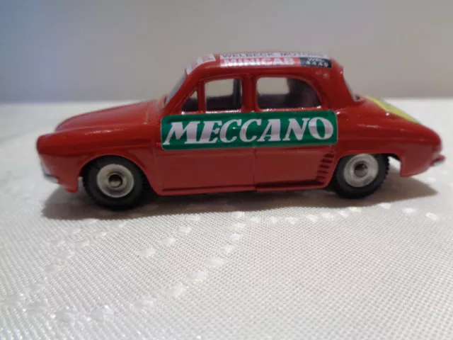 Ancienne DINKY TOYS GB N°268 "RENAULT DAUPHINE MINI CAB" 1962 1/43 restaurée